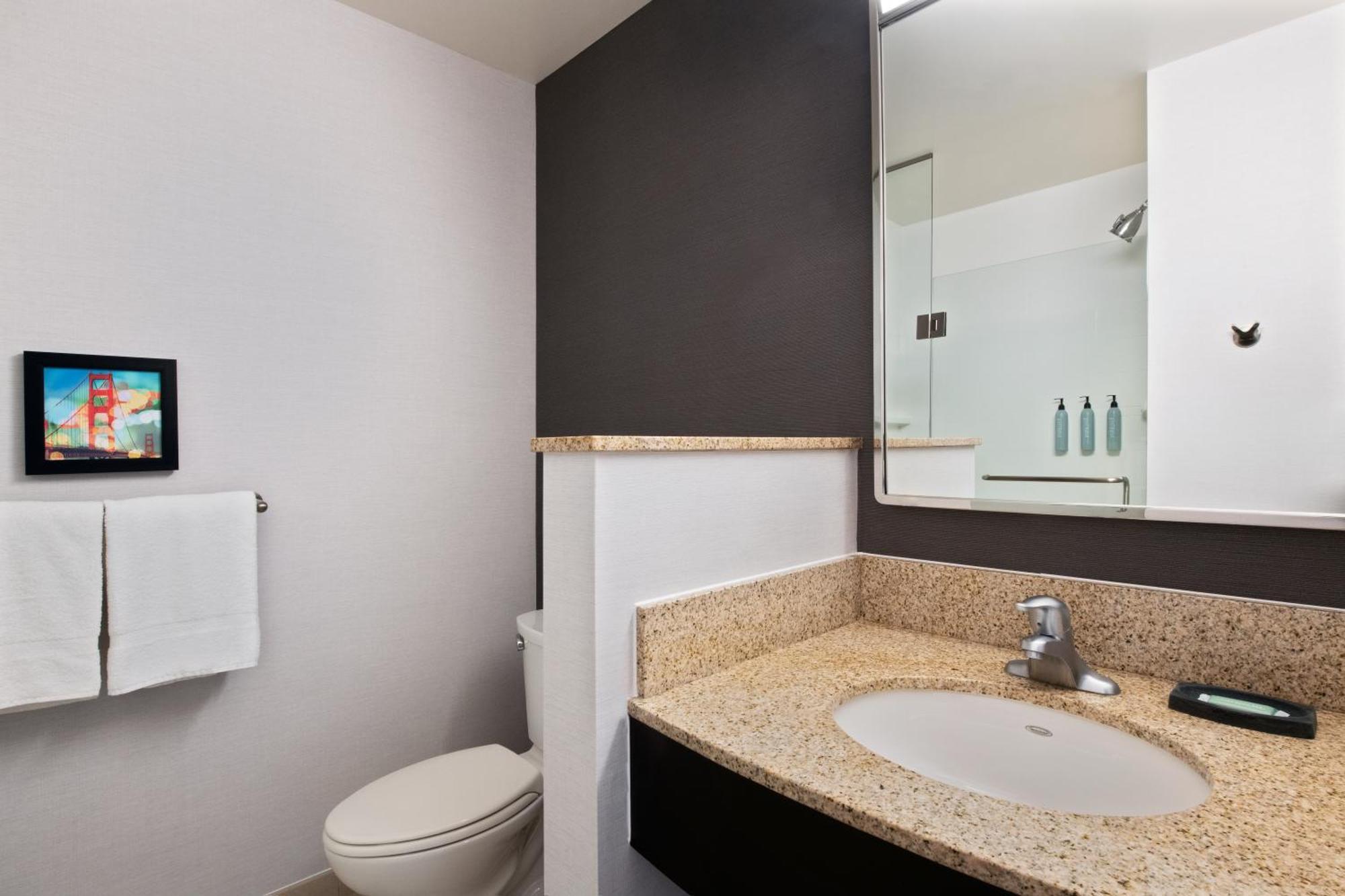 Courtyard By Marriott San Jose North/ Silicon Valley Εξωτερικό φωτογραφία