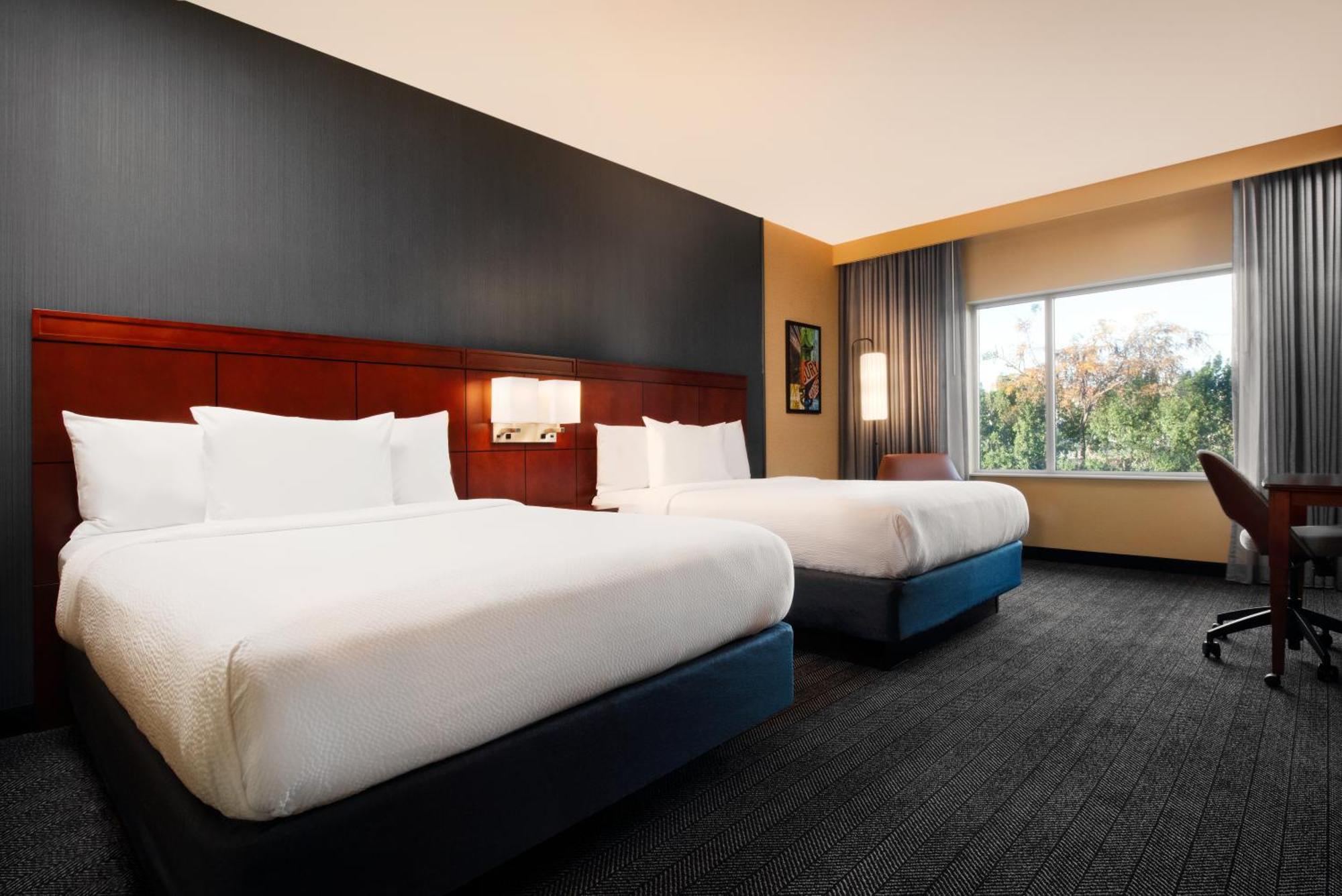 Courtyard By Marriott San Jose North/ Silicon Valley Εξωτερικό φωτογραφία